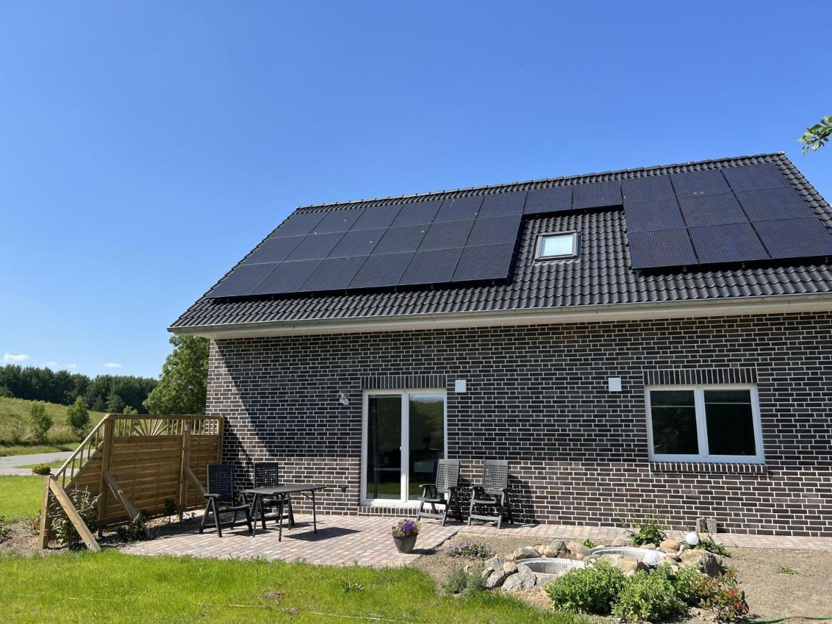Ferienwohnungen Ebbe Und Flut - Niedrigenergiehaus Elpersbüttel Buitenkant foto